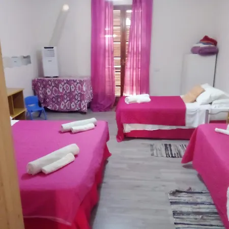 Smeralda Family Room's Habitación en casa particular