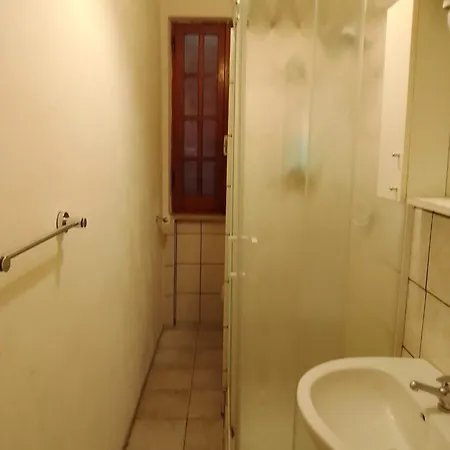 Kwatera prywatna Smeralda Family Room's